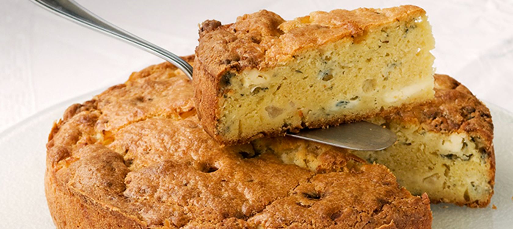 Cake με μπλε τυρί και αχλάδια