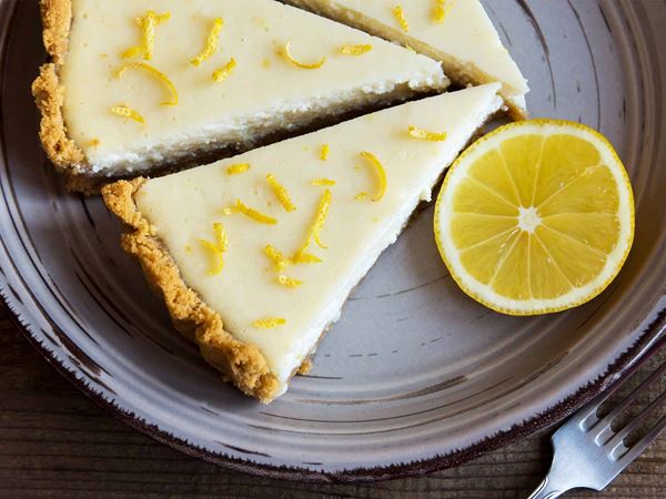 Εύκολο Cheese Cake λεμόνι, με Arla Φρέσκο Τυρί Κρέμα