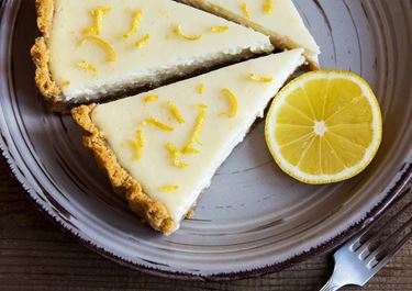 Εύκολο Cheese Cake λεμόνι, με Arla Φρέσκο Τυρί Κρέμα