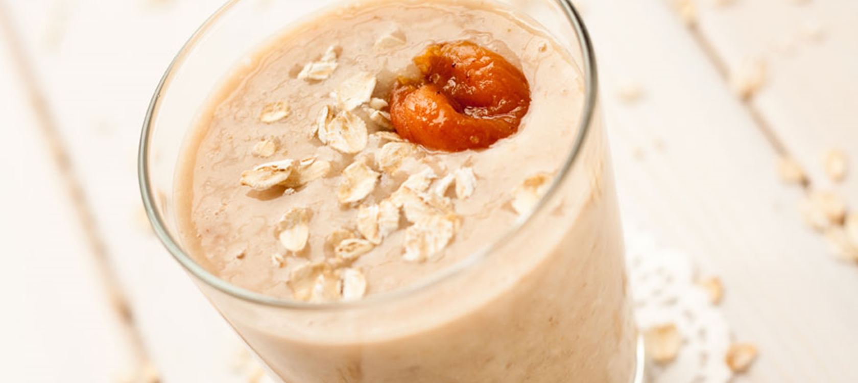 Smoothie βερίκοκο με γάλα Arla Lactofree και μούσλι