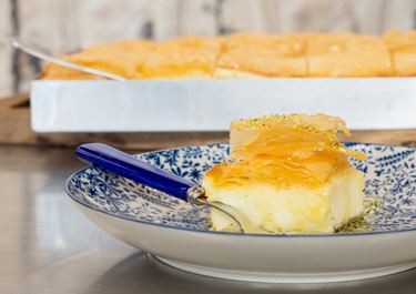 Γαλακτομπούρεκο με φρέσκο τυρί κρέμα