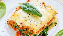 Lactosevrije lasagne met spinazie en champignons