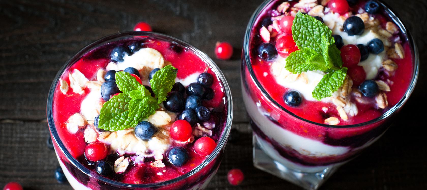 Rood fruit trifle