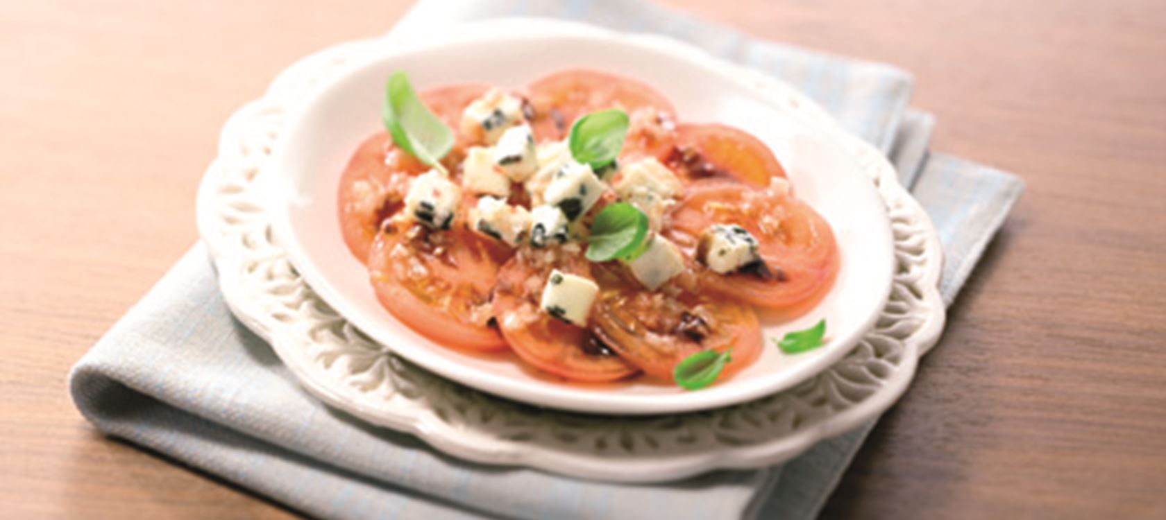 Tomaten carpaccio met Castello Blue
