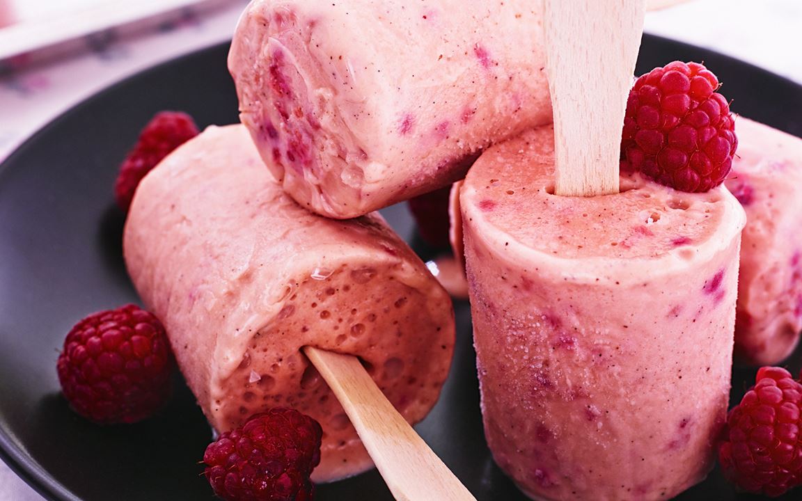 kin elegant type Frozen yoghurt ijsjes - Recept | Arla