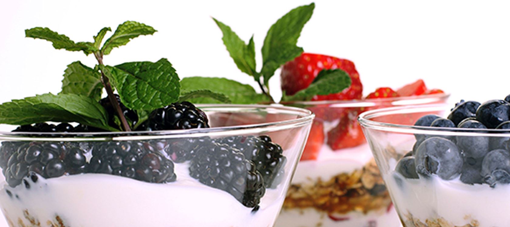 Lactosevrije notenmuesli met vanilleyoghurt