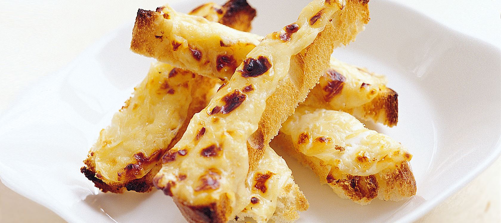Gratinerat bröd
