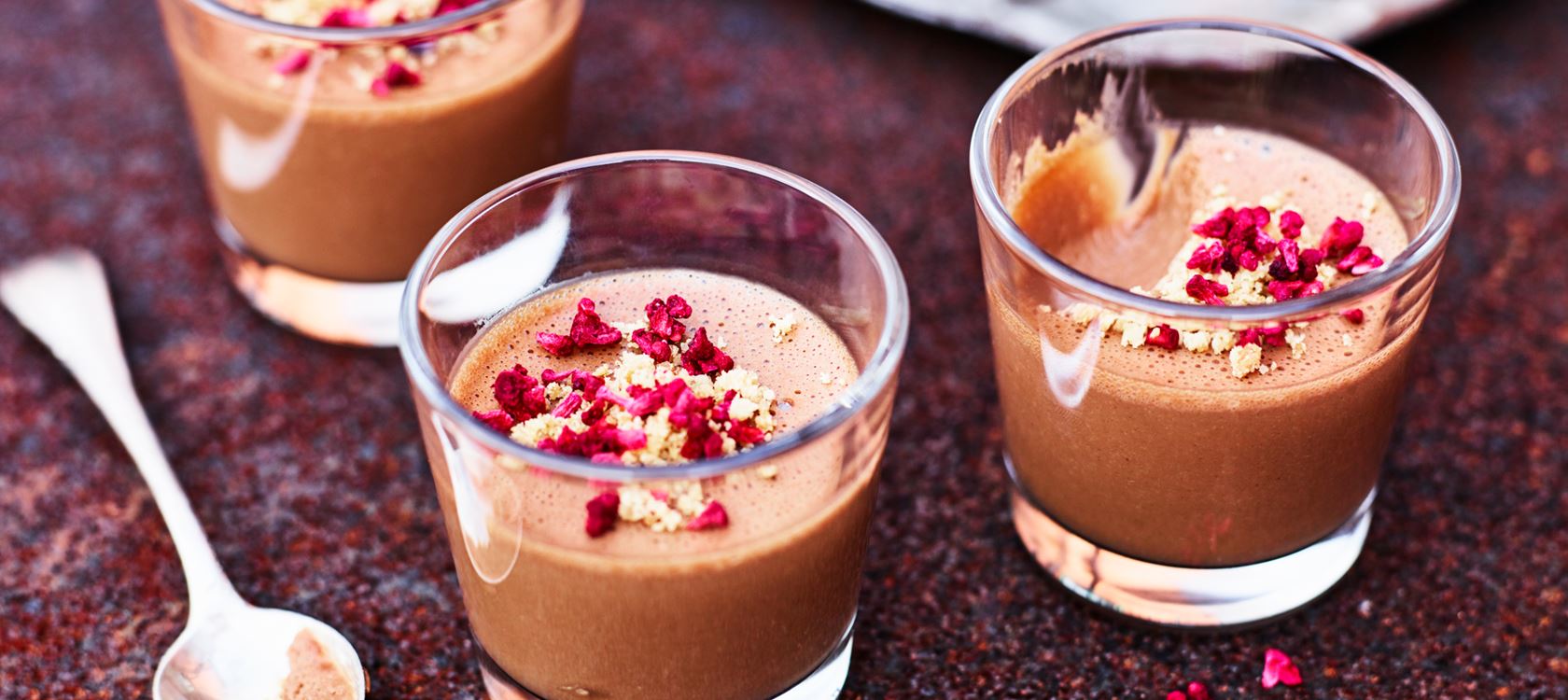 Mjölkchokladkräm med smulkrisp