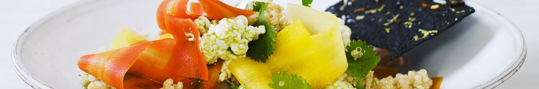 Morötter + Quinoa + Sallad