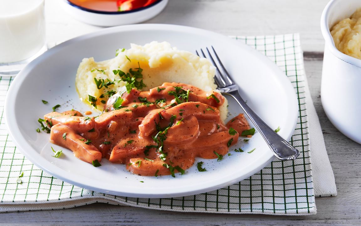 Korv stroganoff med potatismos