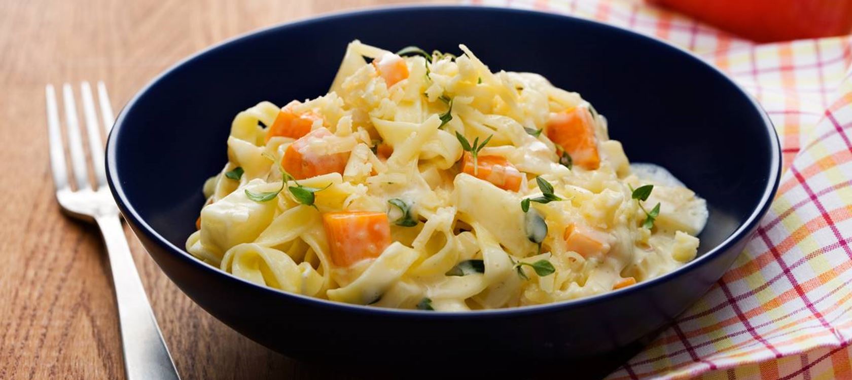 Pasta med grönsaker och rosmarin