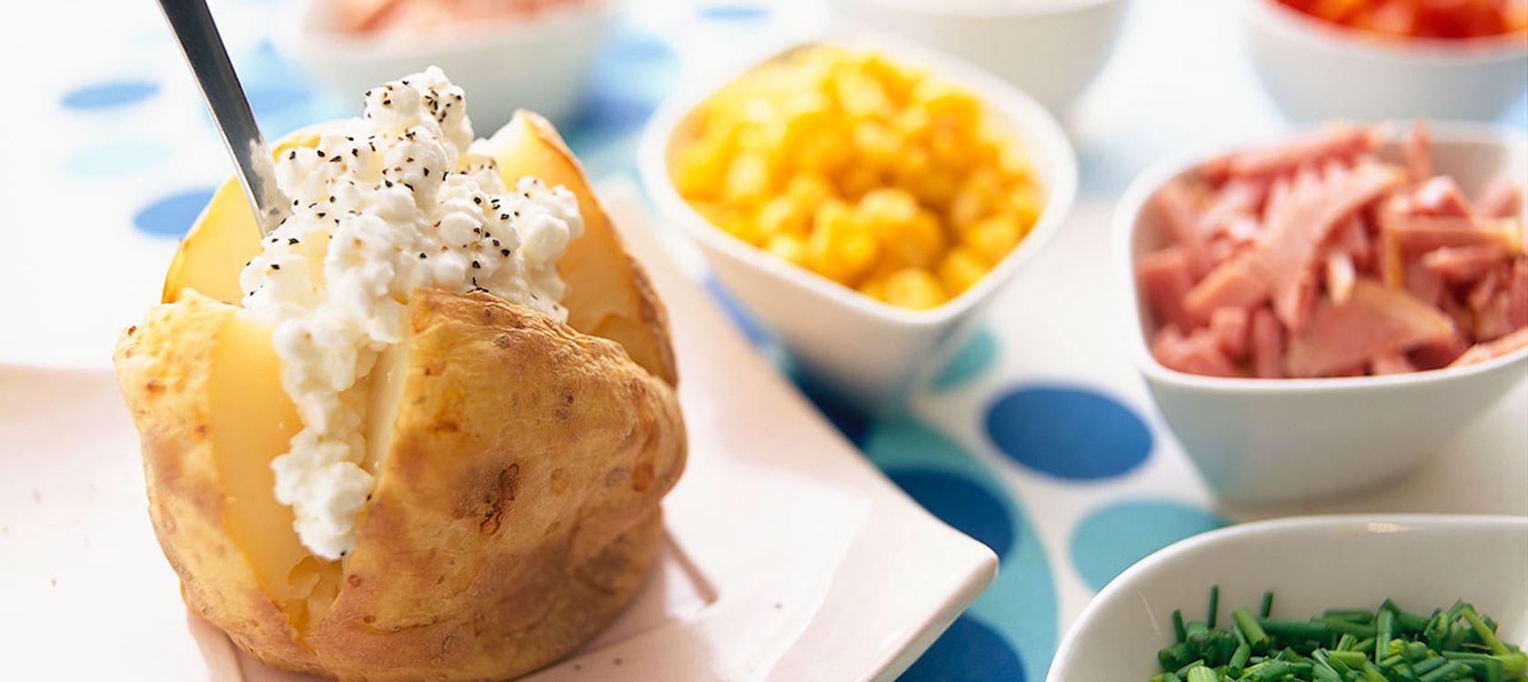 Bakad potatis för hela familjen