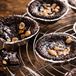Kladdkakemuffins med mörk rom och salta jordnötter