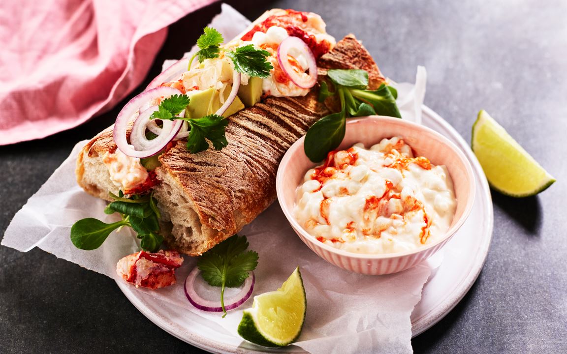 Lobster roll med cottage cheese