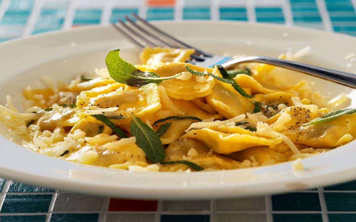 Ravioli med salviasmör