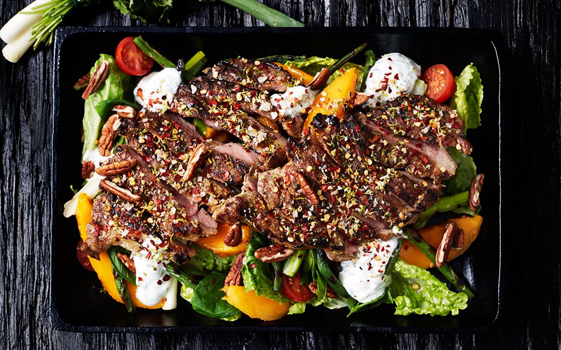 Grillad fläskkarré med mangosallad