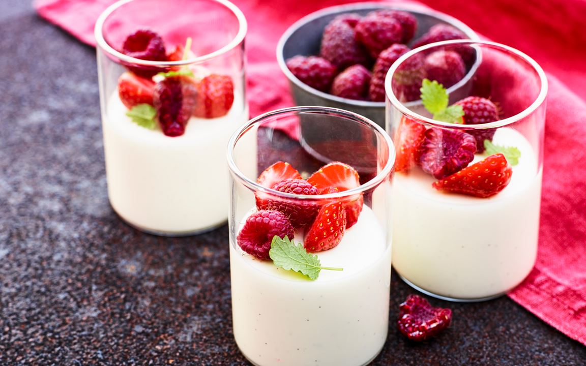 Vit chokladpannacotta