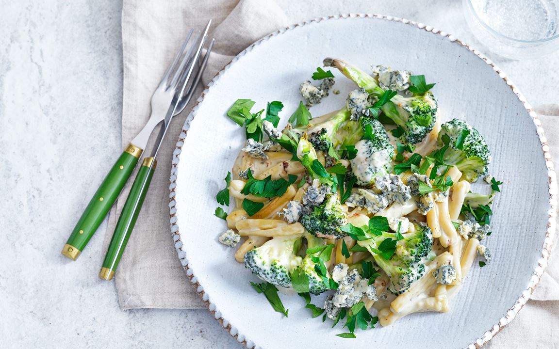 Pasta med broccoli och ädelost - Recept | Arla