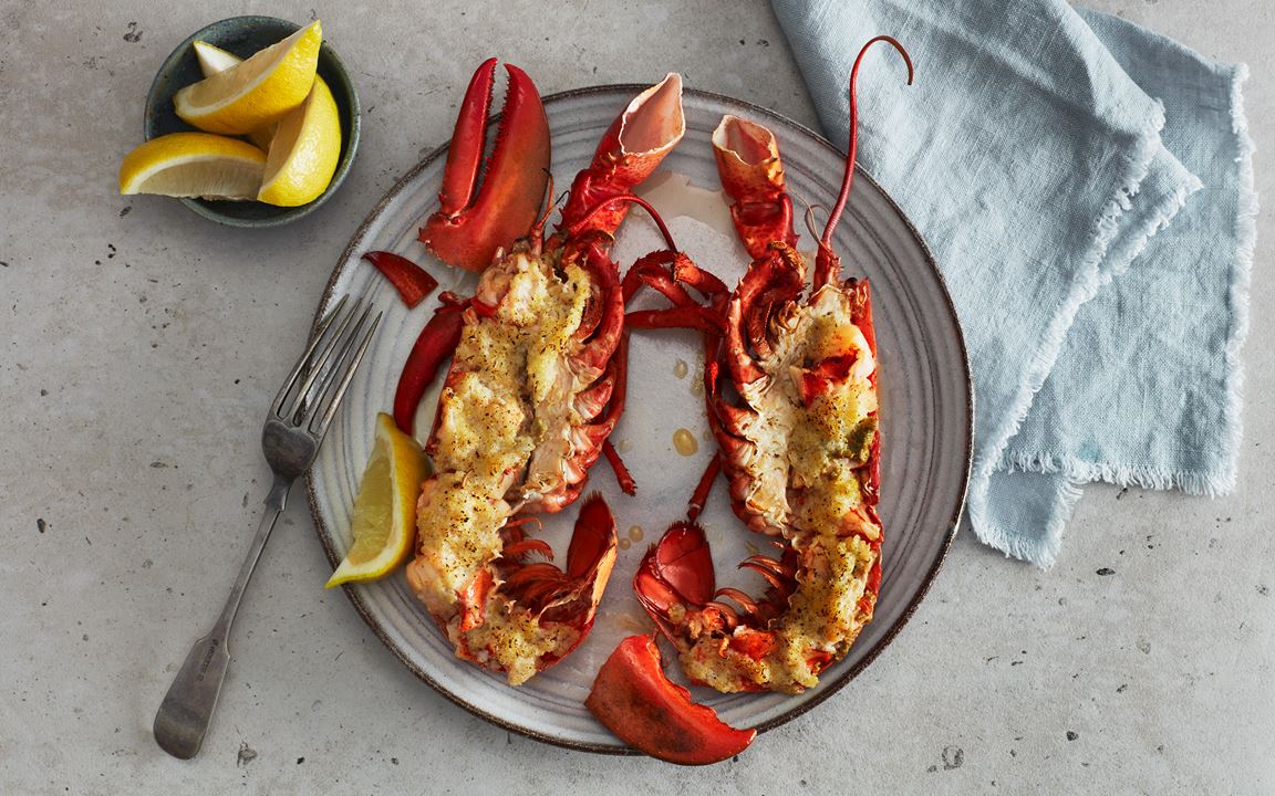 Gratinerad hummer med citron och vitlök