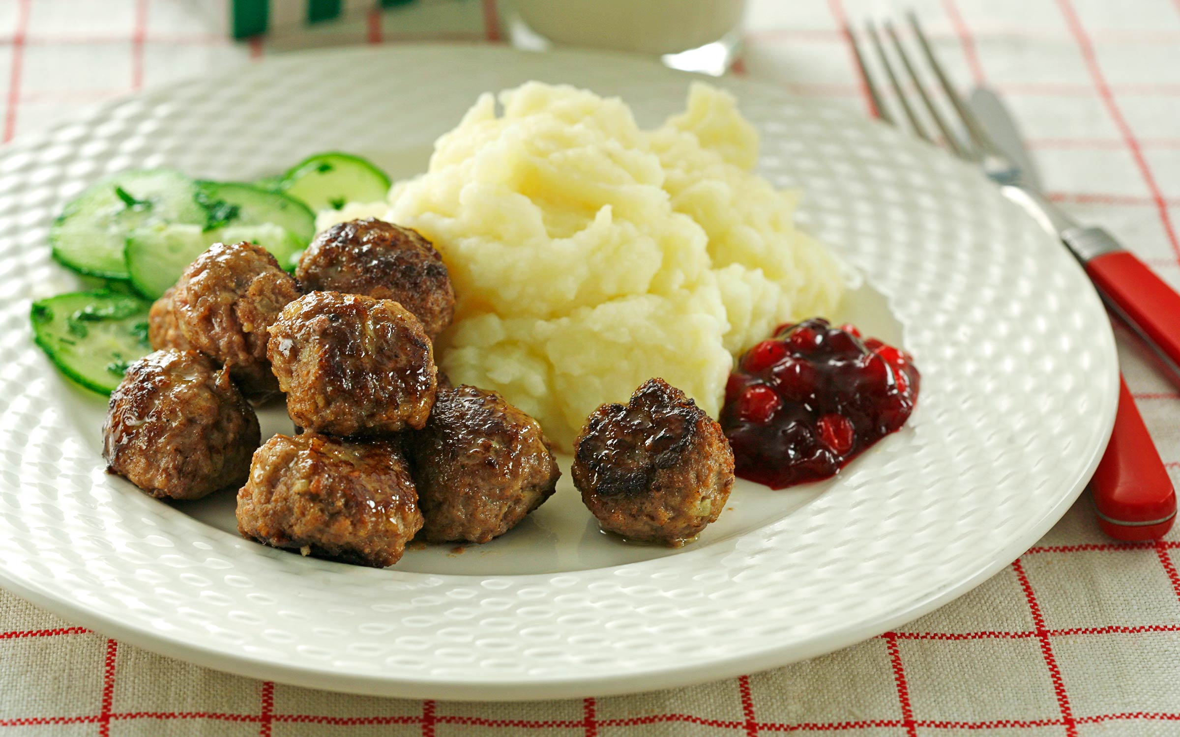 Köttbullar - Recept | Arla Köttbullar - Recept | Arla