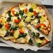 Pizza bianca med grönkål och silverlök