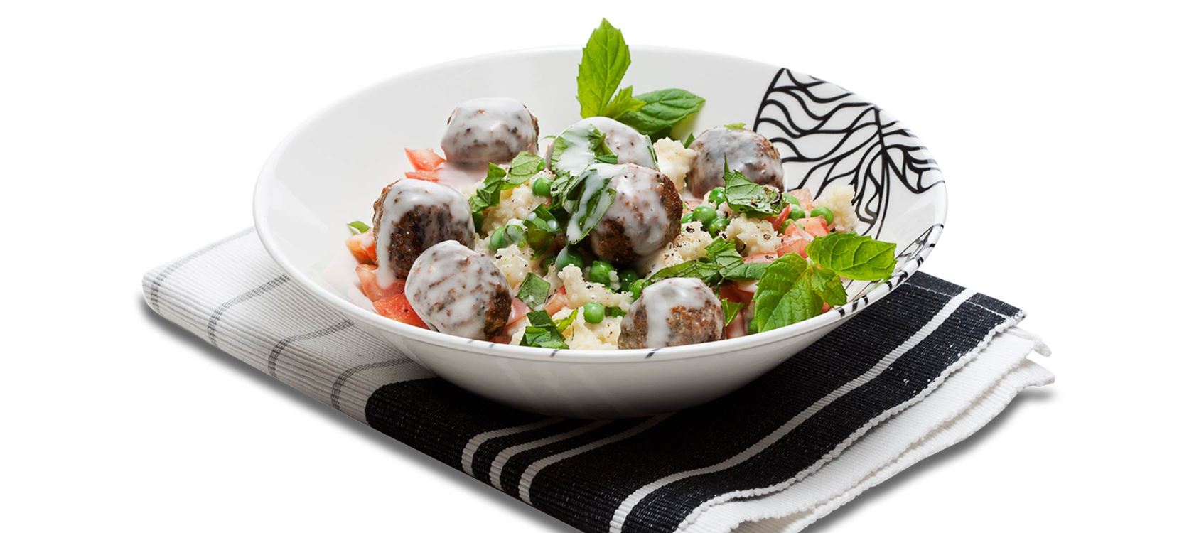 Falafel med citronsås och grönsakscouscous