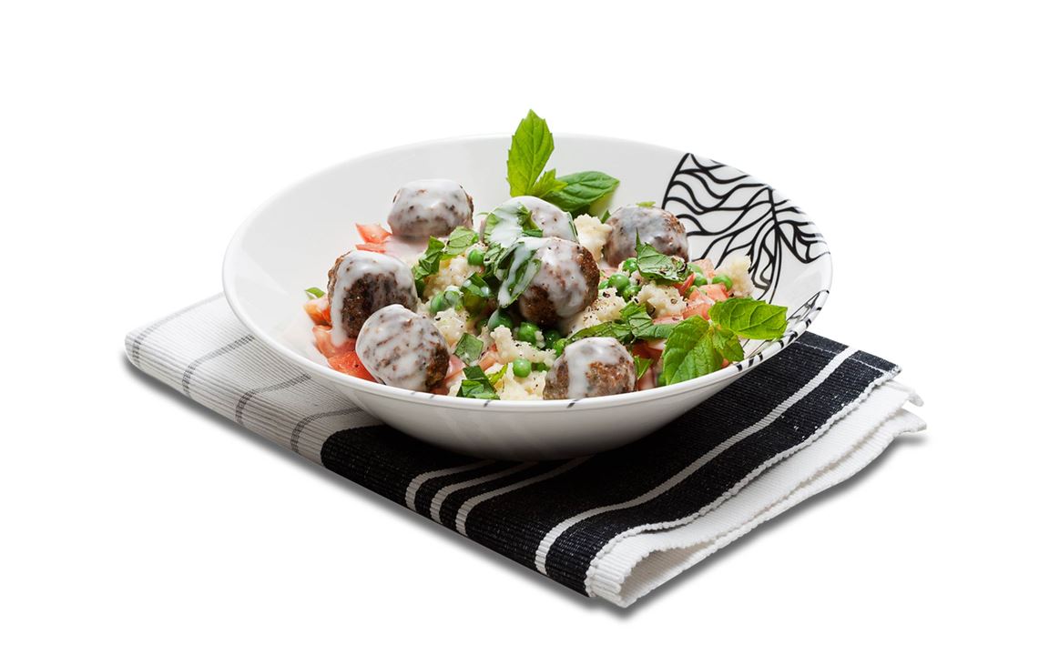 Falafel med citronsås och grönsakscouscous