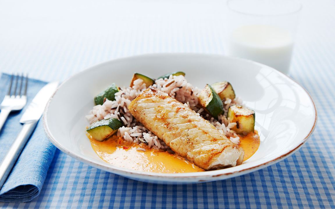 Fisk i ajvarsås