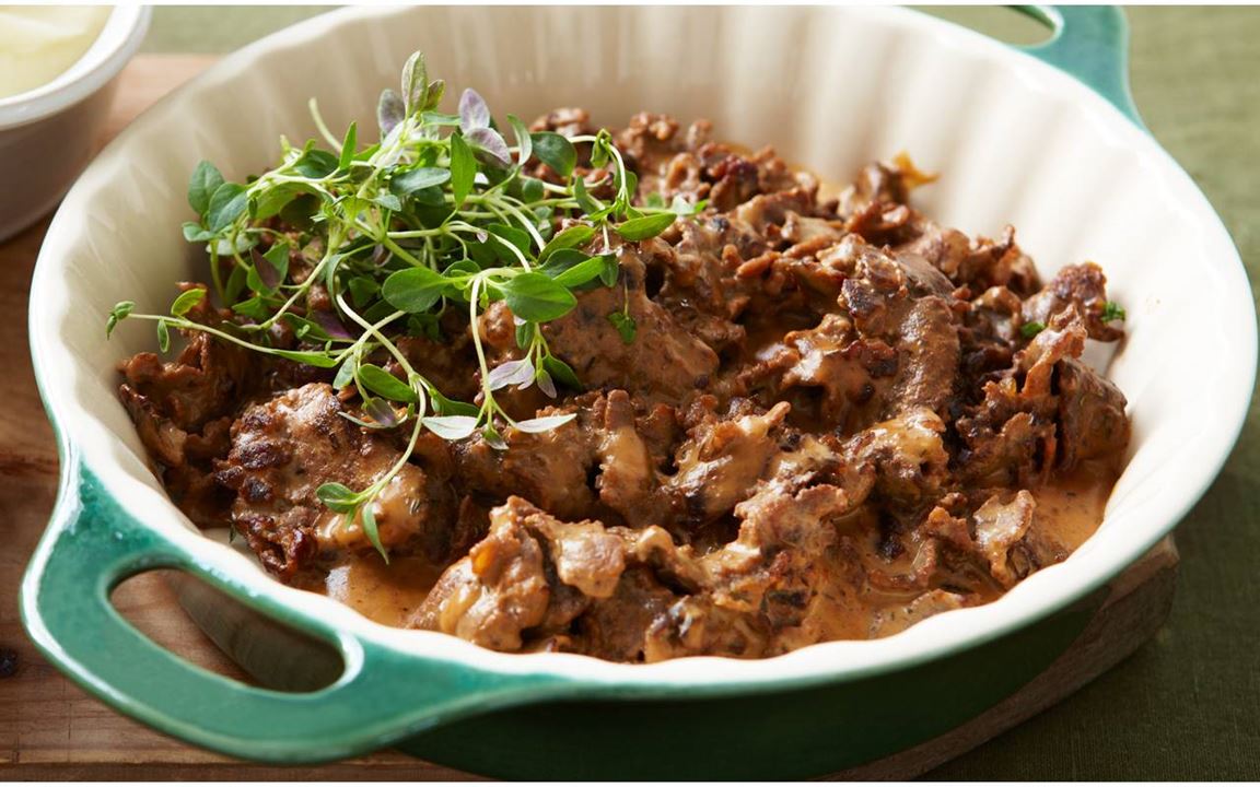 Ragu på vilt med rönnbär