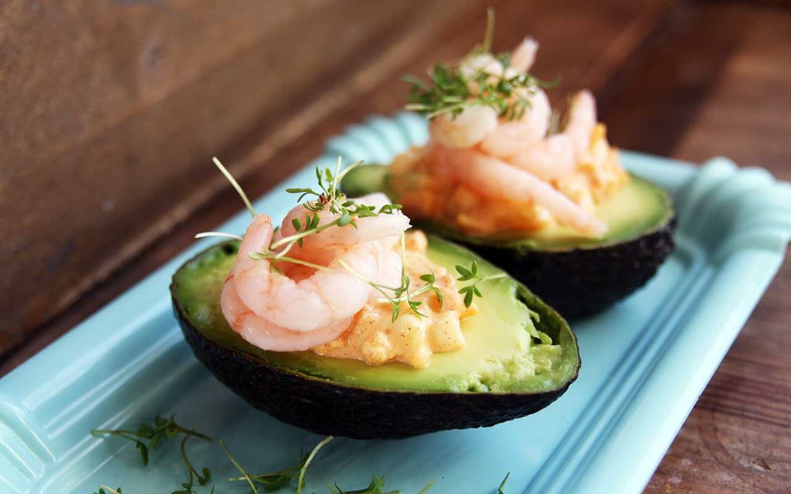 Avokado med devilled eggs