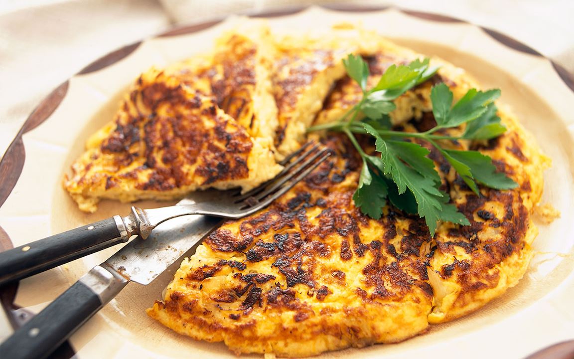 Frittata med lök och ost