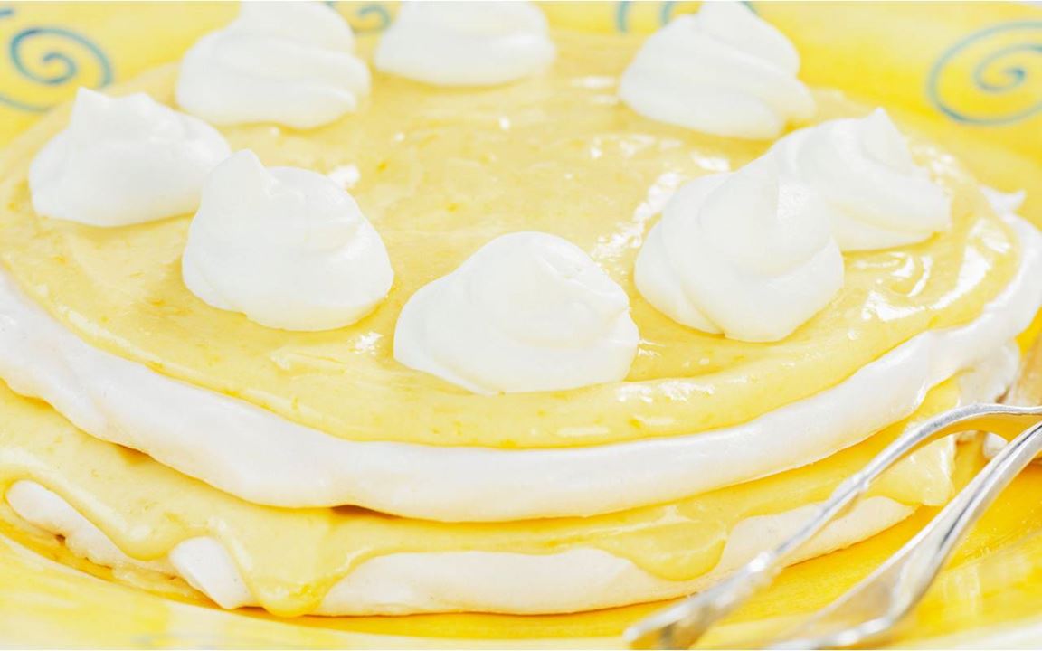 Marängtårta med citronkräm