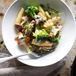 Krämig pasta med kyckling, svamp och broccoli