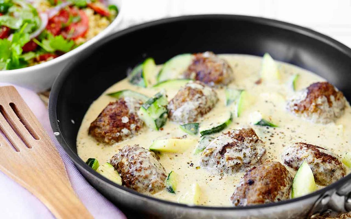 Lammfärsbiffar med zucchini