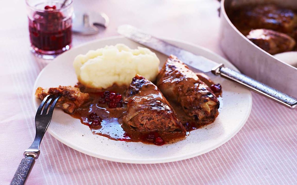 Kåldolmar med gräddsky