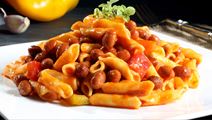 Vegetable Stew with Pasta and Skyr Topping