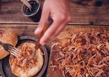 Pulled Pork with Barbeque Sauce