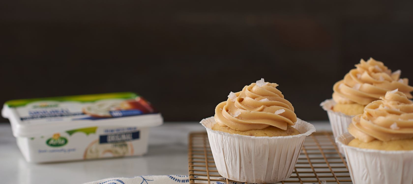 Banana Cupcakes with Caramel Cream Cheese Frosting