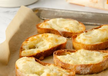 Garlic Cheese Toasts