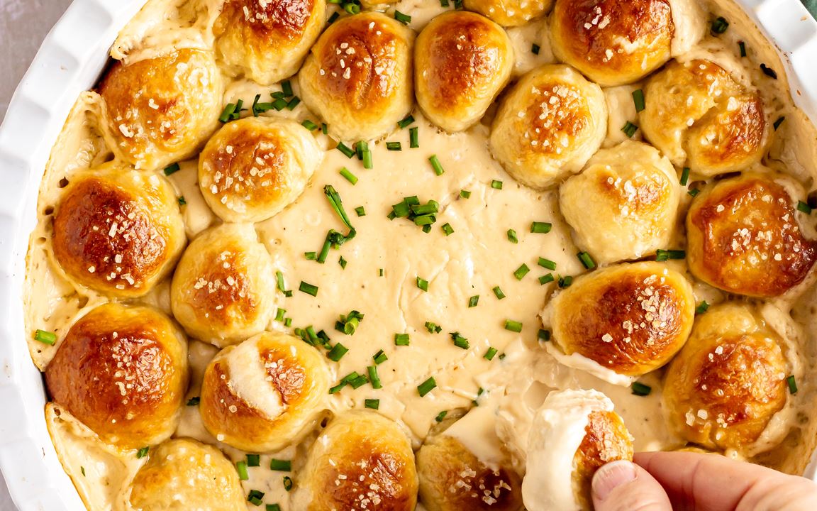 Beer and Cheese Dip with Homemade Pretzel Bites 