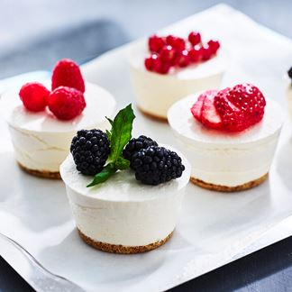 Cheesecake με Φρούτα Εποχής