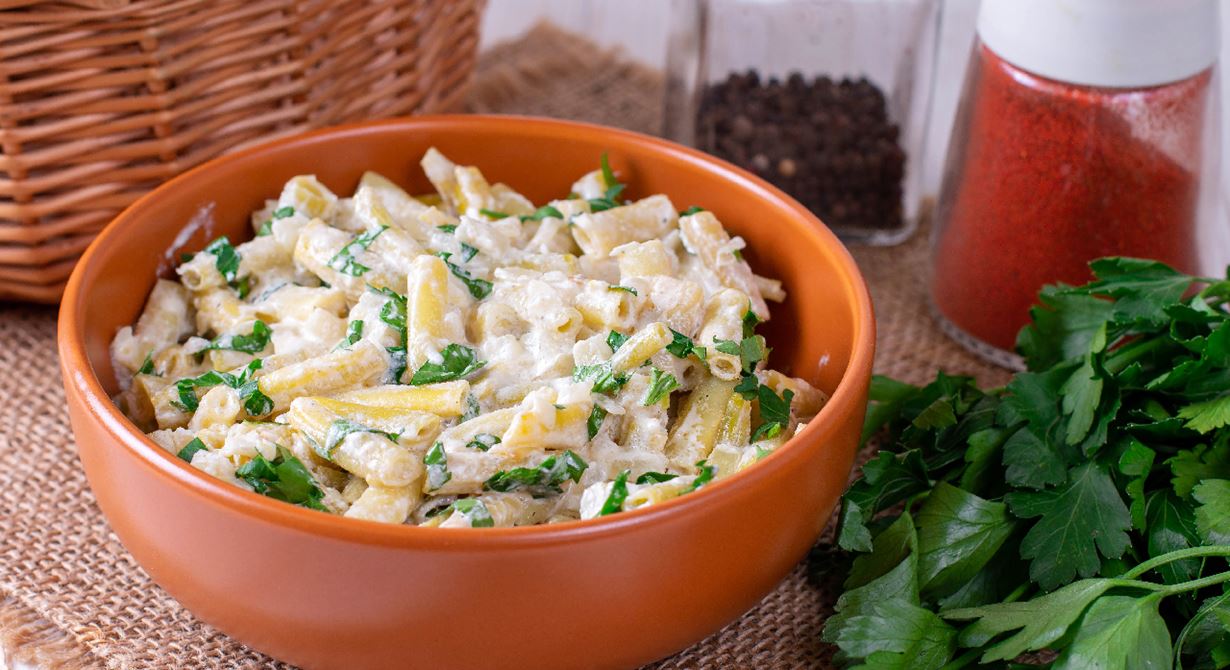 Creamy Lemon Butter Pasta with Zucchini and Peas