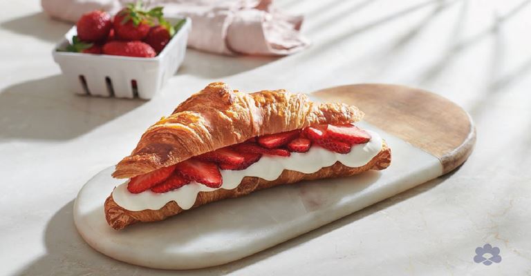 Strawberry Cream Cheese Croissant Sandwich