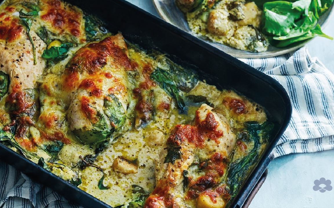 Oven baked chicken with gnocchi 