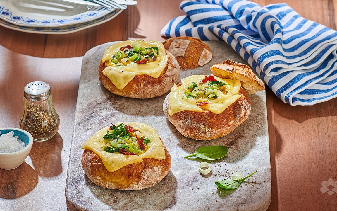 Havarti Cheese and Baked Eggs in Bread bowls