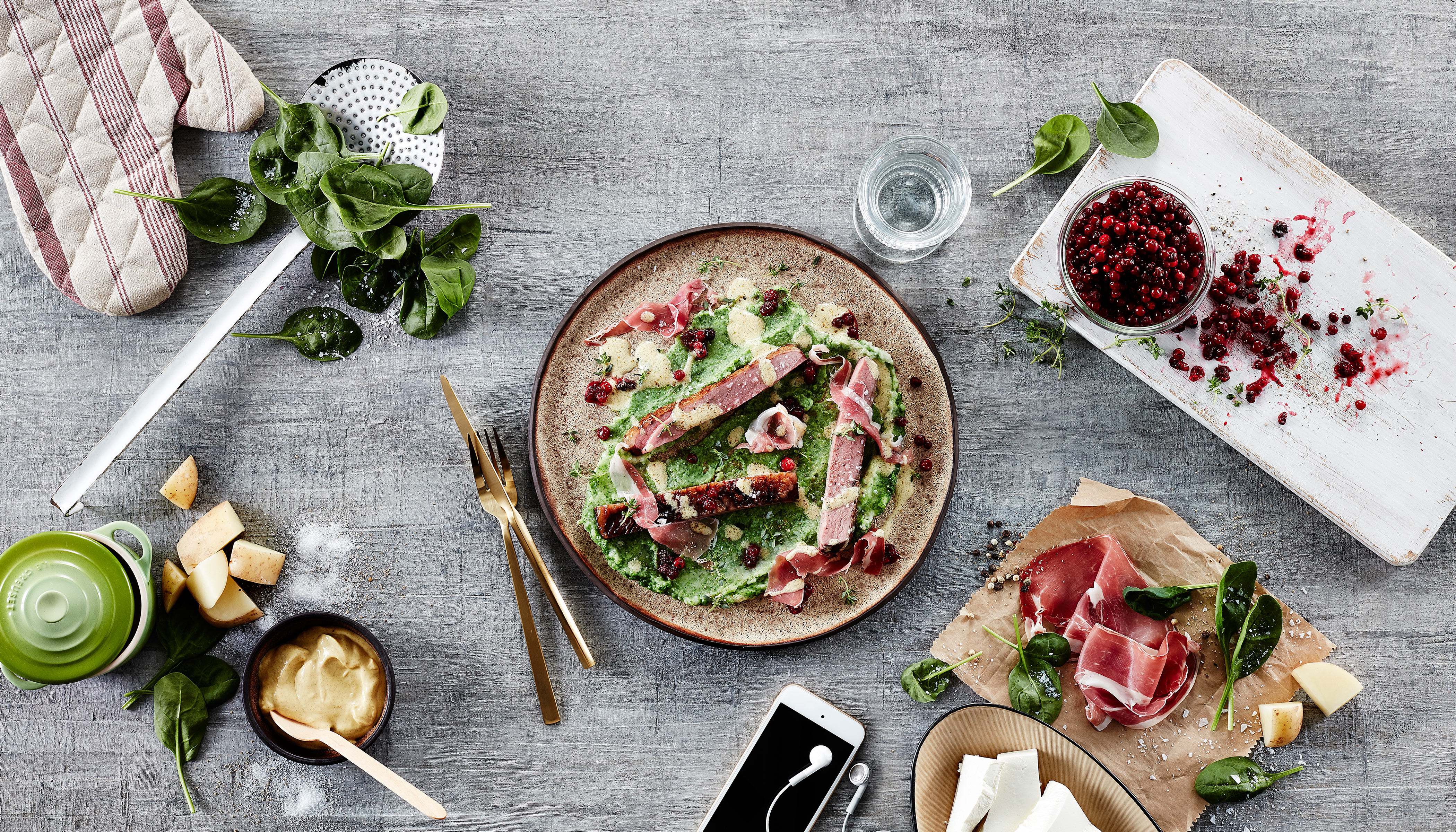 Slow Cooked Breast of Veal, Parma ham, Lingonberries and Mash Apetina