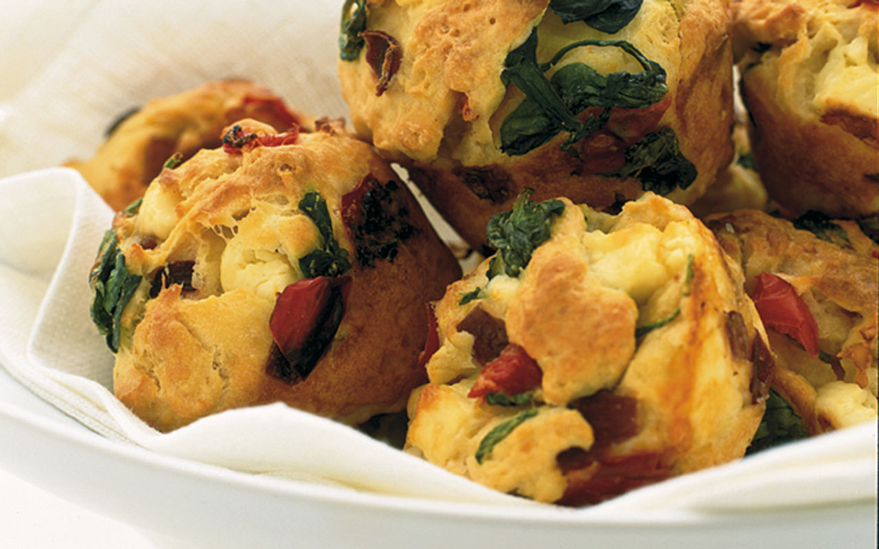 Juustomuffinssit kasviksilla