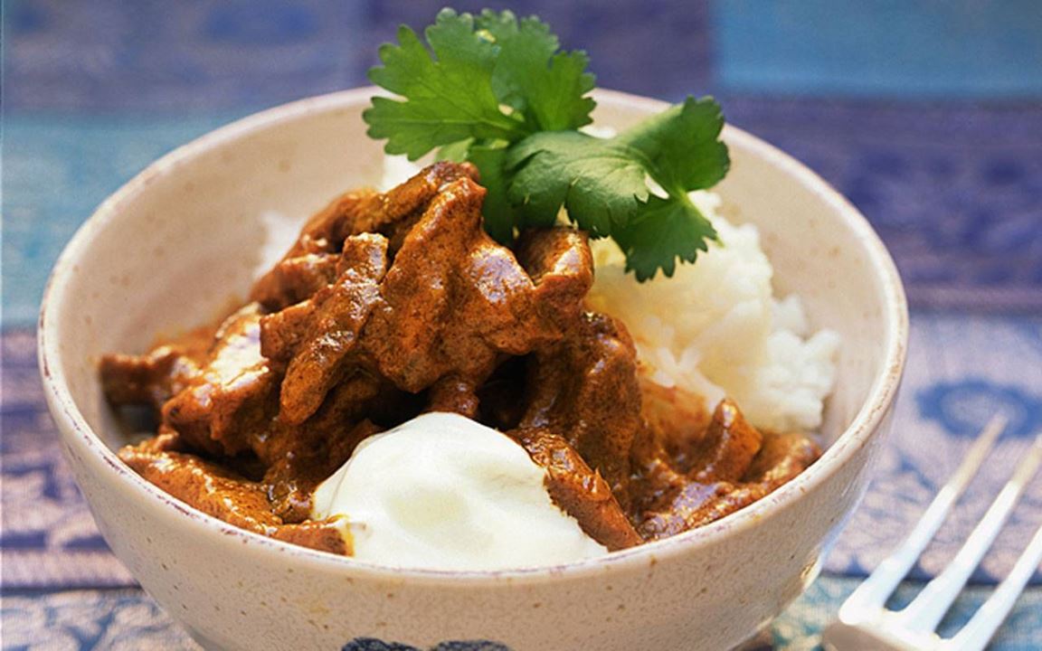 Lihaisa curry
