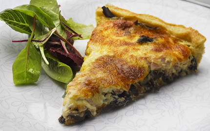 Suppilovahveropiirakka