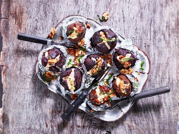 Beetroots with Blue Cheese, Honey and Rosemary
